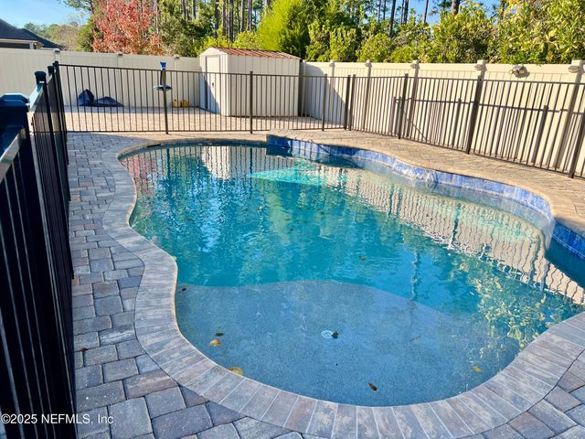 3955 HAMMOCK BLUFF Circle, Jacksonville, FL 32226