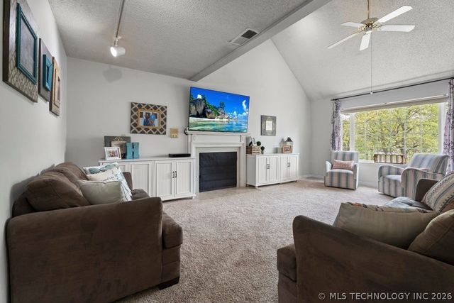 31990 S 624 Place 37, Grove, OK 74344