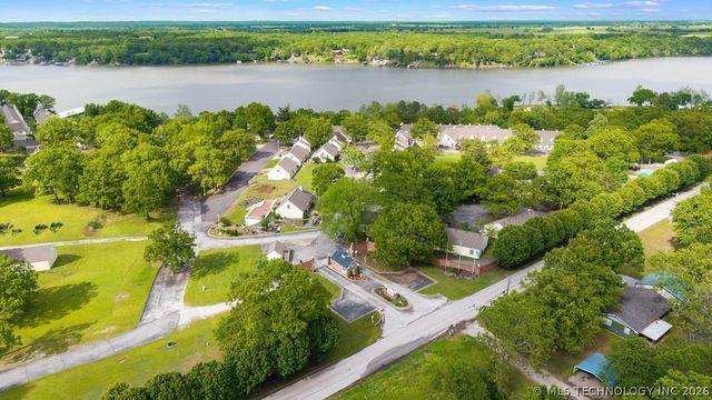 31990 S 624 Place 37, Grove, OK 74344