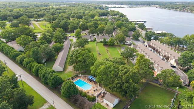 31990 S 624 Place 37, Grove, OK 74344