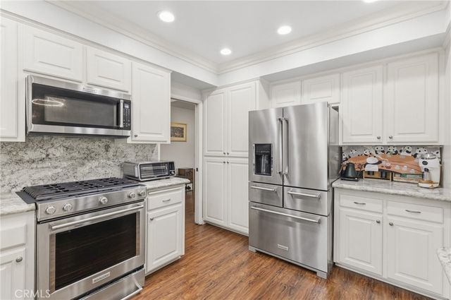 31016 E Sunset Drive N, Redlands, CA 92373