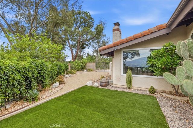 31016 E Sunset Drive N, Redlands, CA 92373