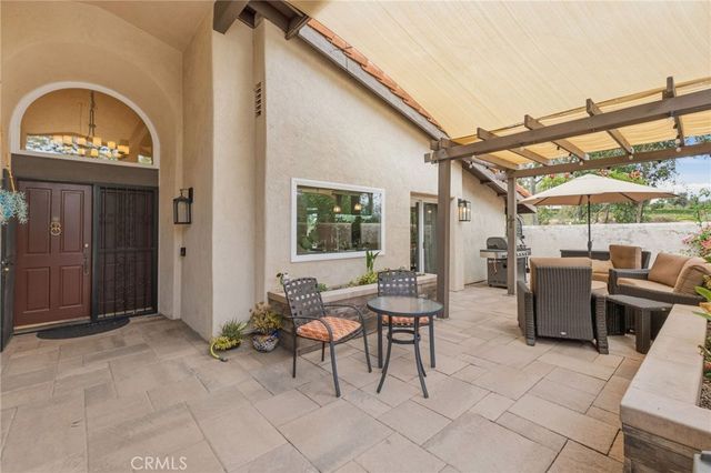 31016 E Sunset Drive N, Redlands, CA 92373