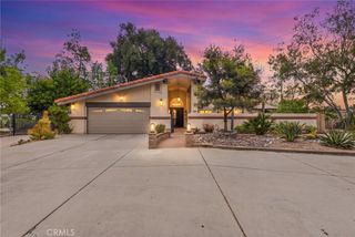 31016 E Sunset Drive N, Redlands, CA 92373