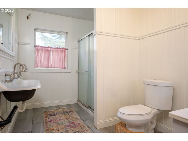 35413 PITTSBURG Rd, St Helens, OR 97051