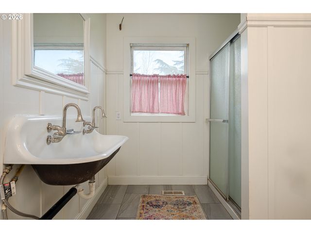 35413 PITTSBURG Rd, St Helens, OR 97051