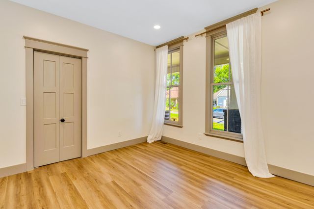 5409 Saint Elmo Avenue, Chattanooga, TN 37409