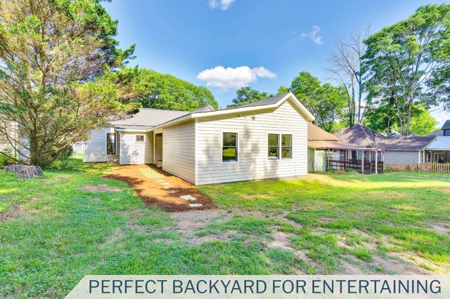 5409 Saint Elmo Avenue, Chattanooga, TN 37409