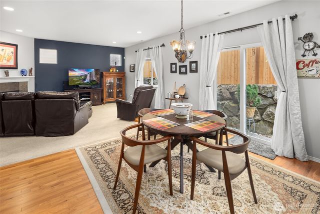 24007 42nd Avenue SE, Bothell, WA 98021