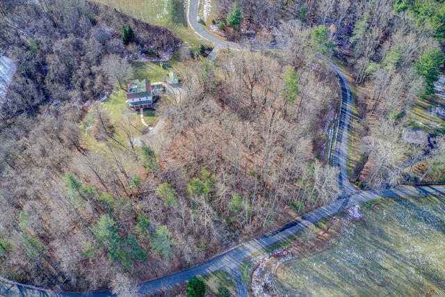 8321 Poplar Springs LN, Roanoke, VA 24018