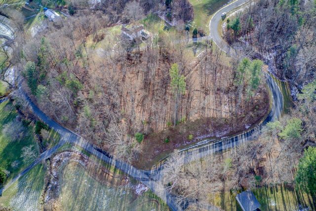 8321 Poplar Springs LN, Roanoke, VA 24018