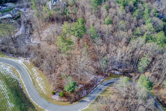 8321 Poplar Springs LN, Roanoke, VA 24018