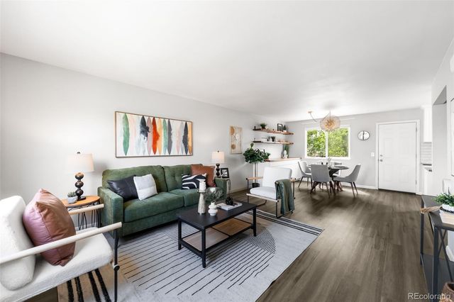 10040 Holland Court, Broomfield, CO 80021