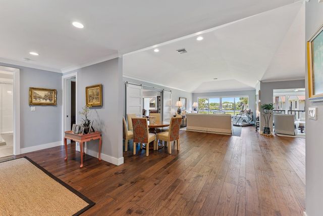 19101 SE Sea Turtle Court 202, Jupiter, FL 33469