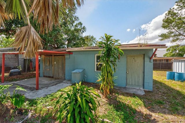 5818 39TH STREET N, St Petersburg, FL 33714