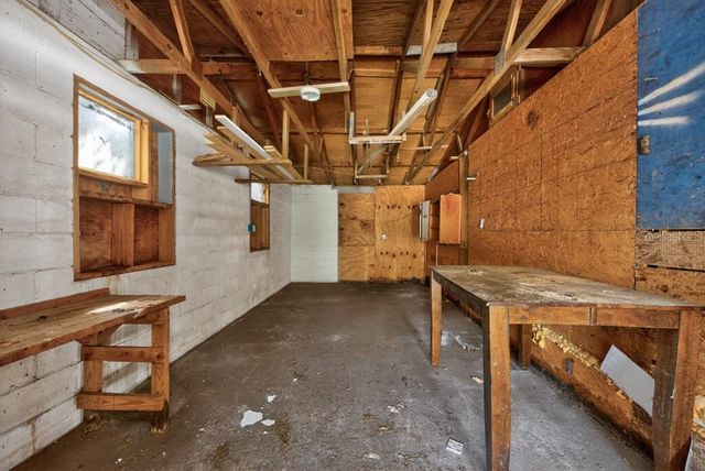 5818 39TH STREET N, St Petersburg, FL 33714