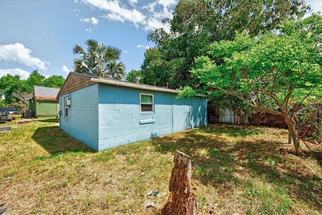 5818 39TH STREET N, St Petersburg, FL 33714