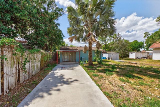 5818 39TH STREET N, St Petersburg, FL 33714