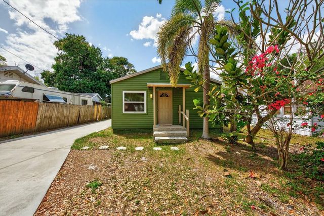 5818 39TH STREET N, St Petersburg, FL 33714