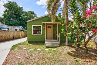 5818 39TH STREET N, St Petersburg, FL 33714