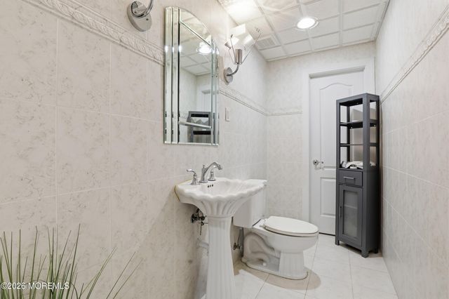 21 Conor Road, Jackson, NJ 08527