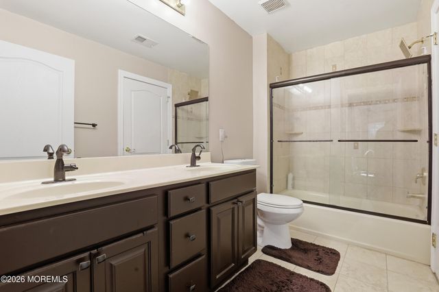 21 Conor Road, Jackson, NJ 08527