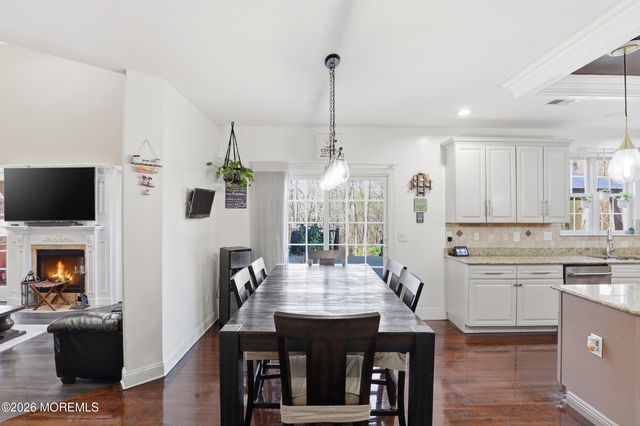 21 Conor Road, Jackson, NJ 08527