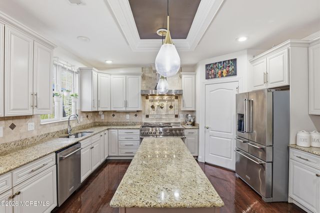 21 Conor Road, Jackson, NJ 08527