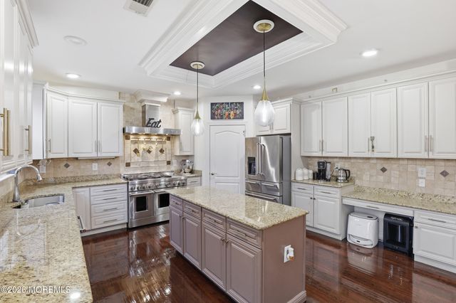 21 Conor Road, Jackson, NJ 08527