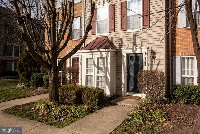 4384 SUTLER HILL SQ, Fairfax, VA 22033