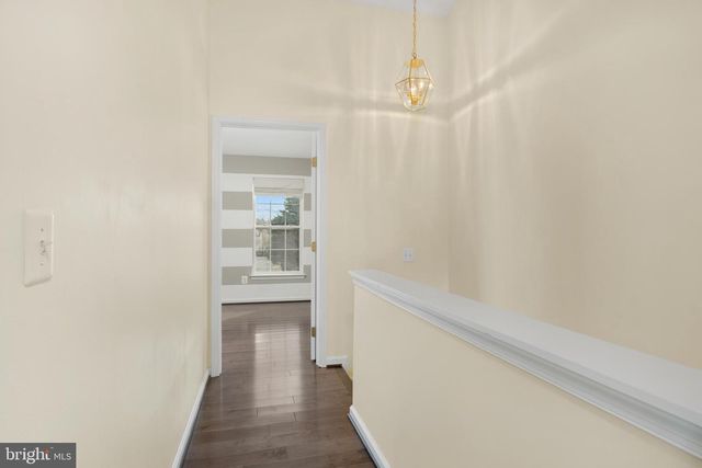 4384 SUTLER HILL SQ, Fairfax, VA 22033