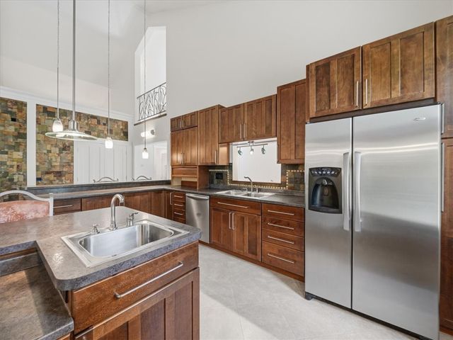 35 Coraopolis Road, Kennedy Twp, PA 15108