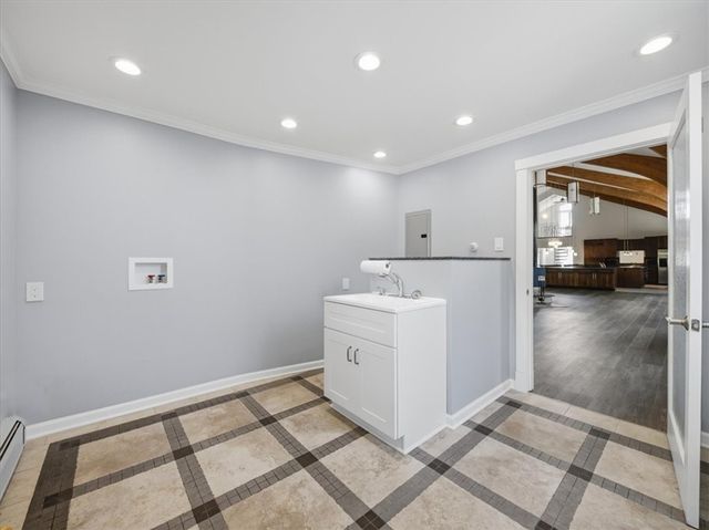35 Coraopolis Road, Kennedy Twp, PA 15108