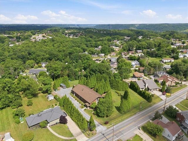 35 Coraopolis Road, Kennedy Twp, PA 15108