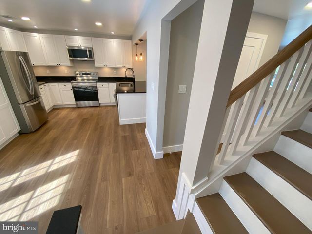 1699 HART CT, Crofton, MD 21114