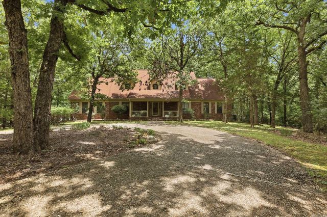 8 Woodsong Drive, Roland, AR 72135