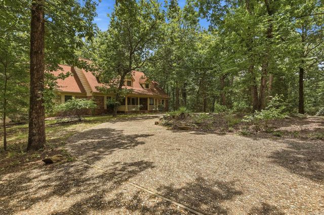 8 Woodsong Drive, Roland, AR 72135