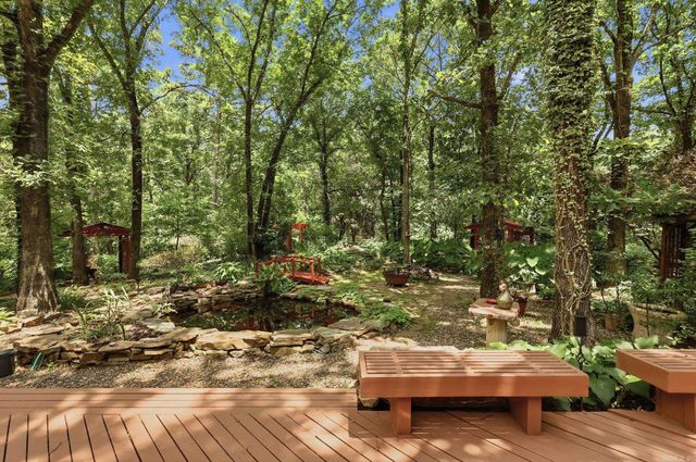 8 Woodsong Drive, Roland, AR 72135