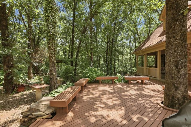 8 Woodsong Drive, Roland, AR 72135