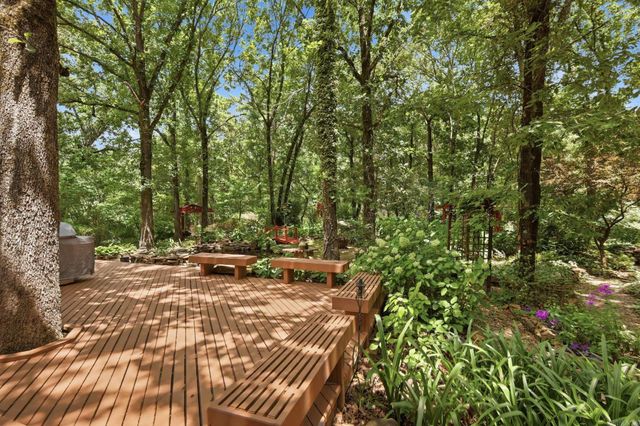 8 Woodsong Drive, Roland, AR 72135