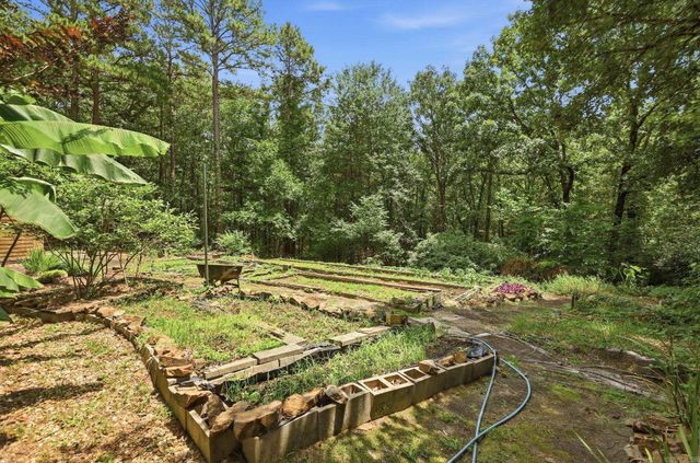 8 Woodsong Drive, Roland, AR 72135