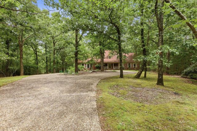 8 Woodsong Drive, Roland, AR 72135