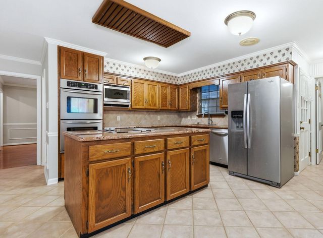 8 Woodsong Drive, Roland, AR 72135