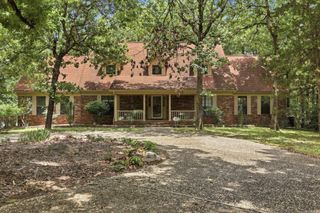 8 Woodsong Drive, Roland, AR 72135