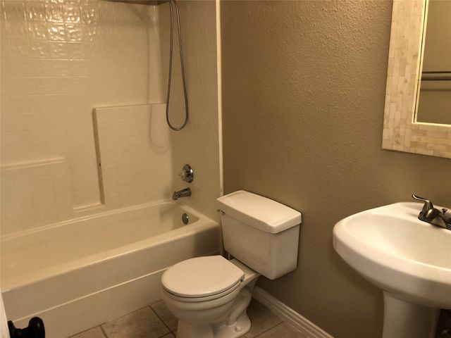 8301 Bells Street, Frisco, TX 75035