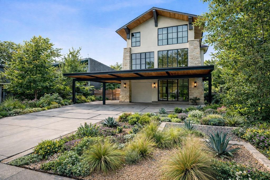 616 W Monroe ST, Austin, TX 78704