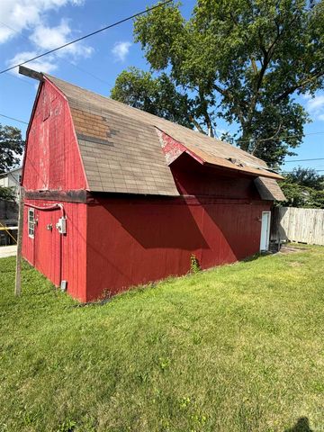 1415 Lynn Avenue, Fort Wayne, IN 46805