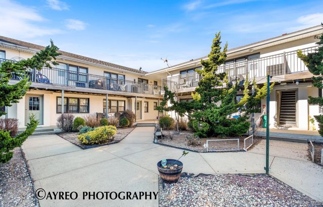 65 W Broadway 7B, Long Beach, NY 11561