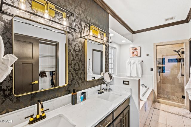 450 Maggie Mack Lane, Sevierville, TN 37862