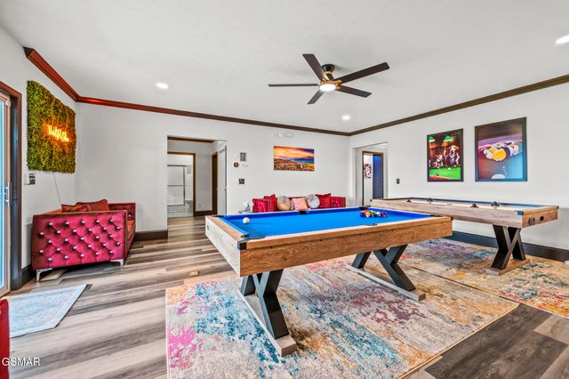 450 Maggie Mack Lane, Sevierville, TN 37862